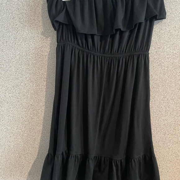 Black‎ Tube Top Ruffled  Dress - Picture 4 of 5